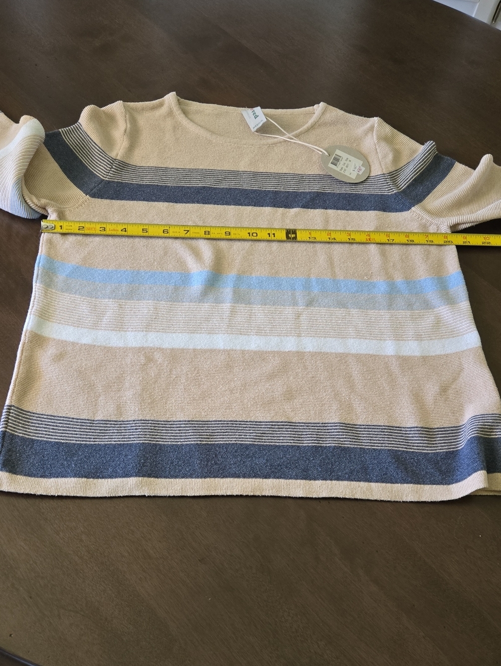 NWT Reloved By Skovhuus Tan and Blue Striped Lightweight Sweater Size Medium - Picture 5 of 7